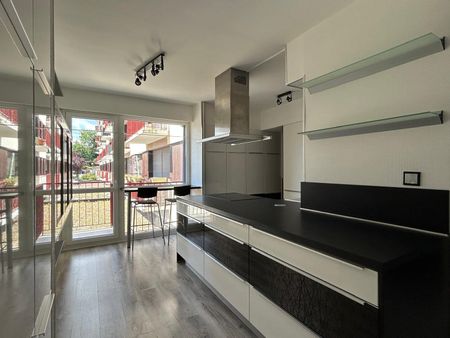 RUE DE NABÉCOR BEL APPARTEMENT RÉNOVÉ DE 83m2 - Photo 4