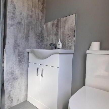 Room 1, 33 Clifton Drive, Belfast, BT14 6LG - Photo 1