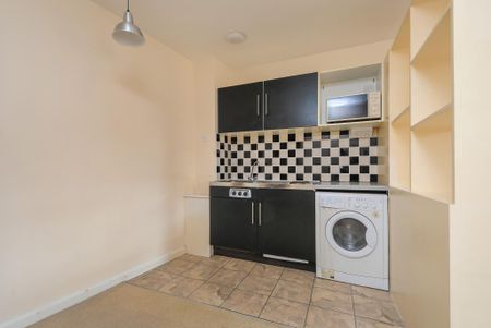 1 bedroom apartment to rent - Photo 4