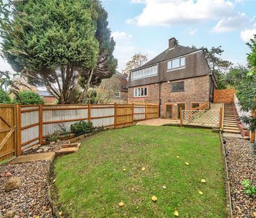 An attractive family home in an ideal location for town, schools an... - Photo 1