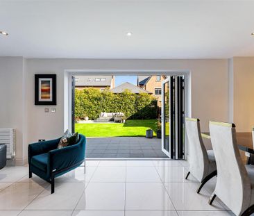 4 bedroom detached house to rent - Photo 6