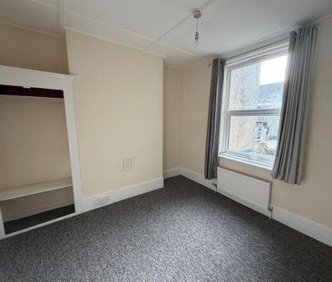 3 bedroom maisonette to rent - Photo 1
