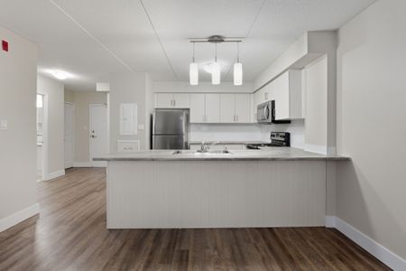 For Lease - 149 Main Street Unit# 511, Hamilton, Ontario - Photo 5