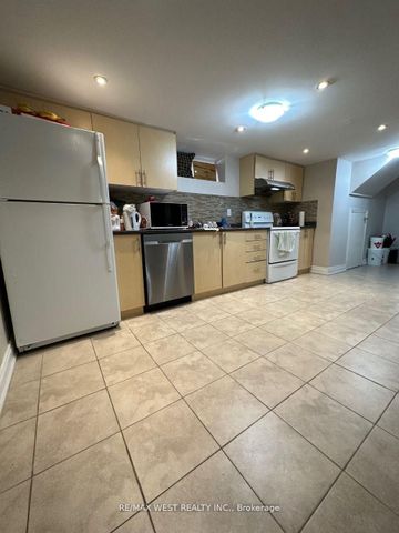 For Lease - 25 Coronado Court Unit# Bsmt, Toronto, Ontario - Photo 4