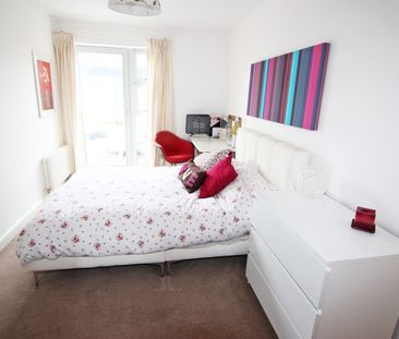 2 Bed Flat, Redcliffe Point, BS1 - Photo 4