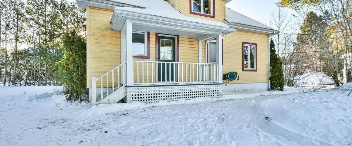 À louer / Maison à étages - Photo 1