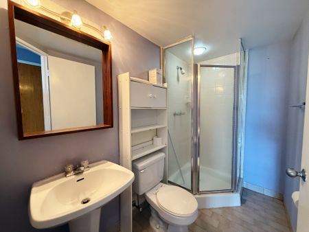 For Lease - 61 Markbrook Lane Unit# 201, Toronto, Ontario - Photo 5