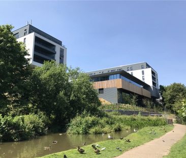 First Floor two double bedroom apartment with lift access in a mode... - Photo 1