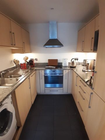 1 Bed Flat, Westgate Apartments, E16 - Photo 3