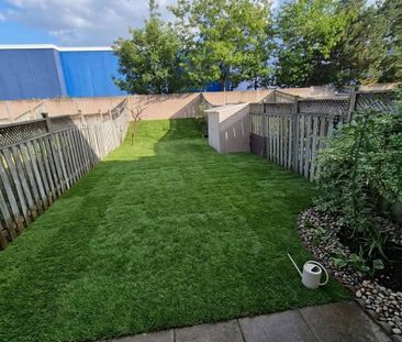 For Lease - 59 Checkerberry Crescent, Brampton, Ontario - Photo 4