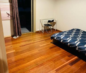 Darlington - Photo 5