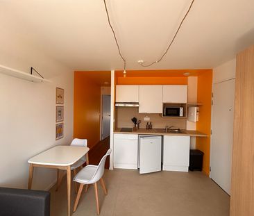 Location Appartement 1 pièce 24m² - Photo 3