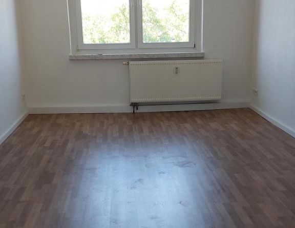 Ihr neues zu Hause! Große 3-Raumwohnung zu vermieten. - Foto 1