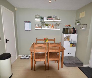 3 bedroom terraced house to rent - Photo 5