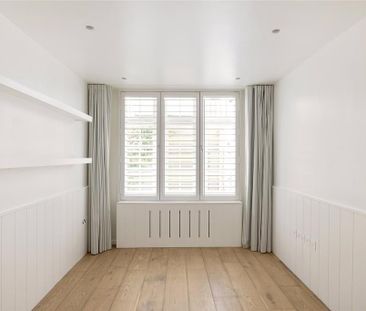 3 bedroom end of terrace house to rent - Photo 5