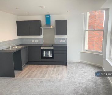 2 bedroom flat to rent - Photo 2