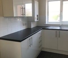 1 Bed Flat, Poole Road, SO19 - Photo 5