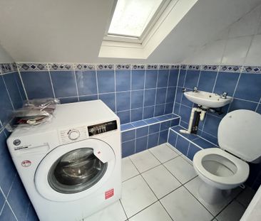 1 bed flat to rent in Albert Road, Bournemouth, BH1 - Photo 3