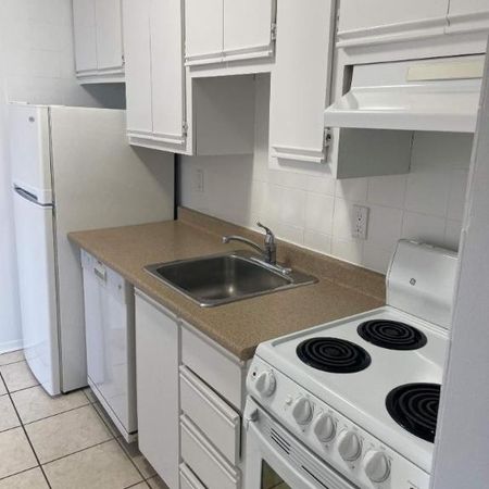 1 CH - 1 SDB - Gatineau - $1,299 /mo - Photo 4
