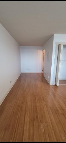 For Lease - 200 Manitoba Street Unit# 634, Toronto, Ontario - Photo 3