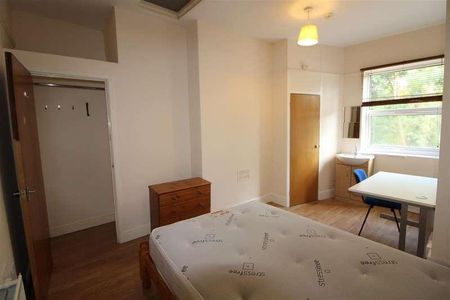 Archers Road, Southampton, SO15 - Photo 4