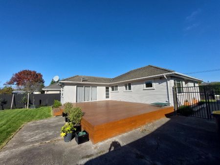 41 Moreland Avenue, Papanui - Photo 4