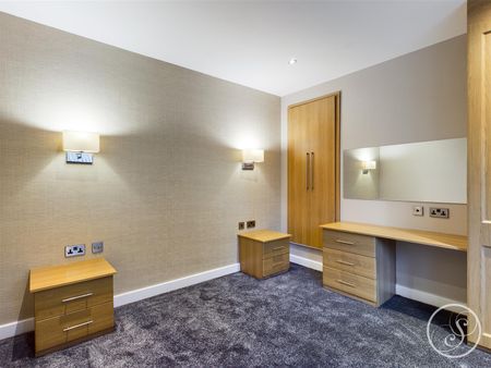 Hollybank Apartments, Chapel Allerton, Leeds, LS7 - Photo 4