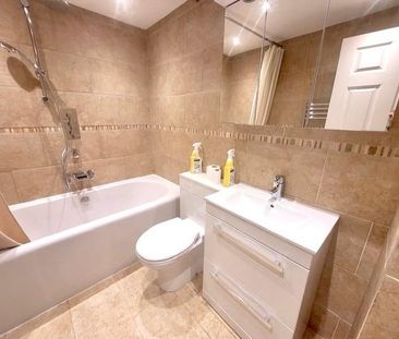 2 bedroom maisonette to rent - Photo 5