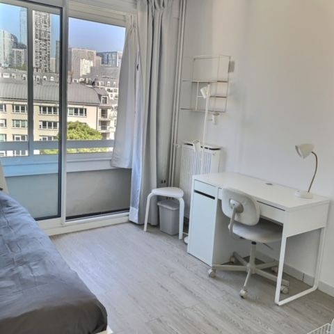 Beau studio meublé- 14.65 m²- VUE DEGAGEE - Photo 1