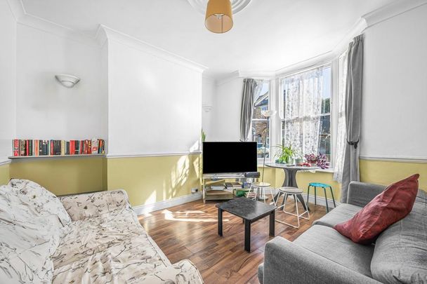 4 bedroom house to rent - Photo 1