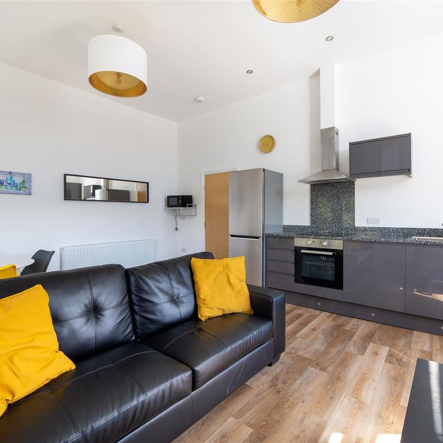 2 bed apartment to rent in Osborne Terrace, Jesmond, NE2 - Photo 1