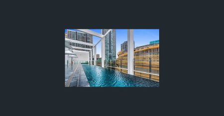 Stunning One-Bedroom Apartment in the Heart of Sydney - Photo 4