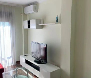 Apartamento de alquiler en Maracena - Photo 2