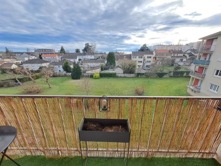 Location Appartement 3 pièces 84m² LIMOGES 87000 - Photo 2