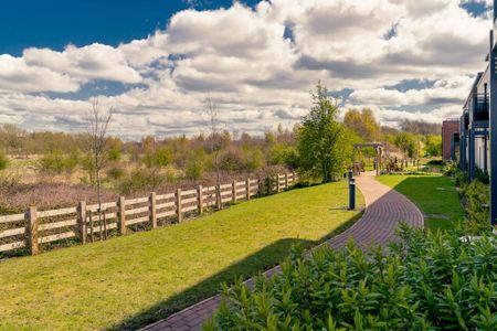 1 bedroom retirement property to rent - Photo 2