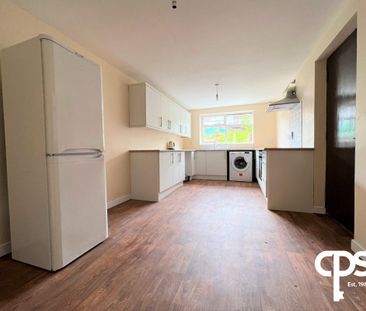 62 Main Street, Darkley BT60 3BD - Photo 3