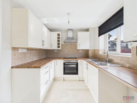 2 bedroom terraced house to rent - Photo 3