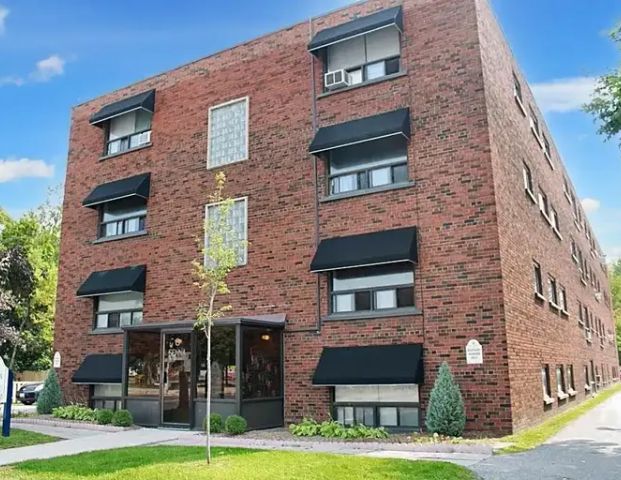 Sienna Apartments - PARKING SPACE, HEAT & WATER INCLUDED | 8 Speedvale Avenue West, Guelph - Photo 1