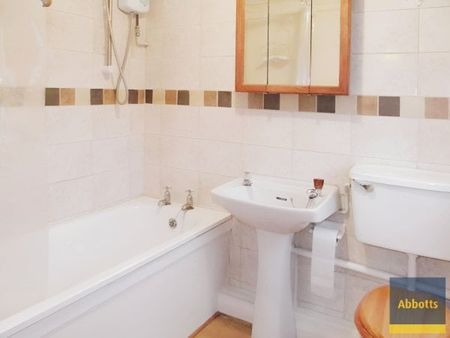 Lakenheath Suffolk - Photo 4