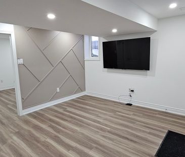 For Lease - 1183 ravenscroft Road Unit# bsmt, Ajax, Ontario - Photo 2