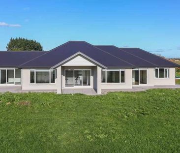 Beautiful family home on 10 Acres - Photo 1