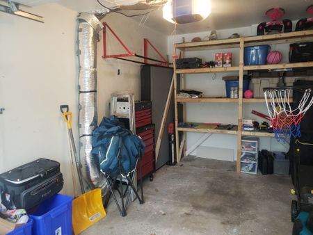 For Lease - 551 Dorchester Drive, Oshawa, Ontario - Photo 2