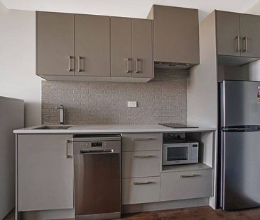 Ramada, 903/147 Victoria Street West - Photo 3