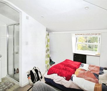3 bedroom flat to rent - Photo 1