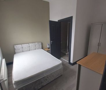 Room in a Shared House, Liverpool, L4 - Photo 4