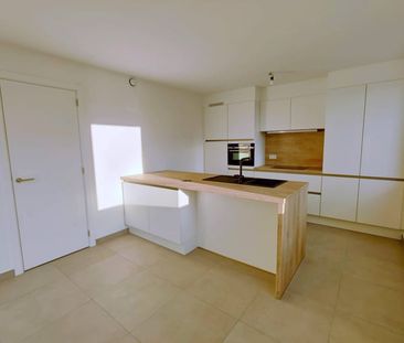 Appartement te huur - foto 3