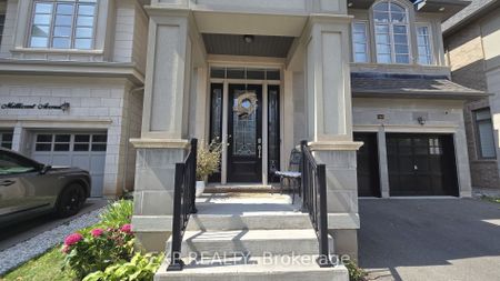 For Lease - 3102 Millicent Avenue, Oakville, Ontario - Photo 5