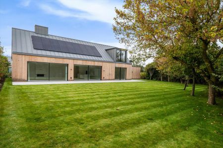 4 bedroom detached house to rent - Photo 5