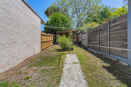 55 Darley Street, Newtown NSW 2042 - House For Rent | Domain - Photo 2