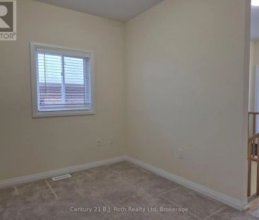 18 REVOL ROAD - Photo 2